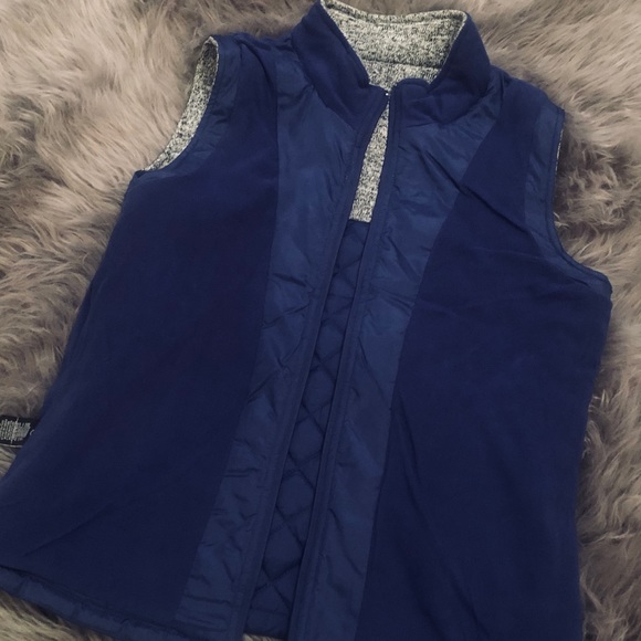 Jane Ashley NWOT Women’s Quilted Puffer Vest (M) - Picture 4 of 6